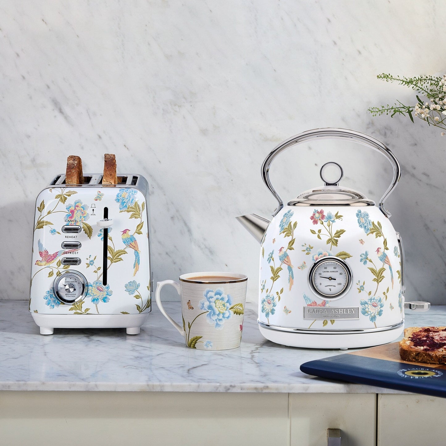 Laura Ashley 1.7L Dome Kettle