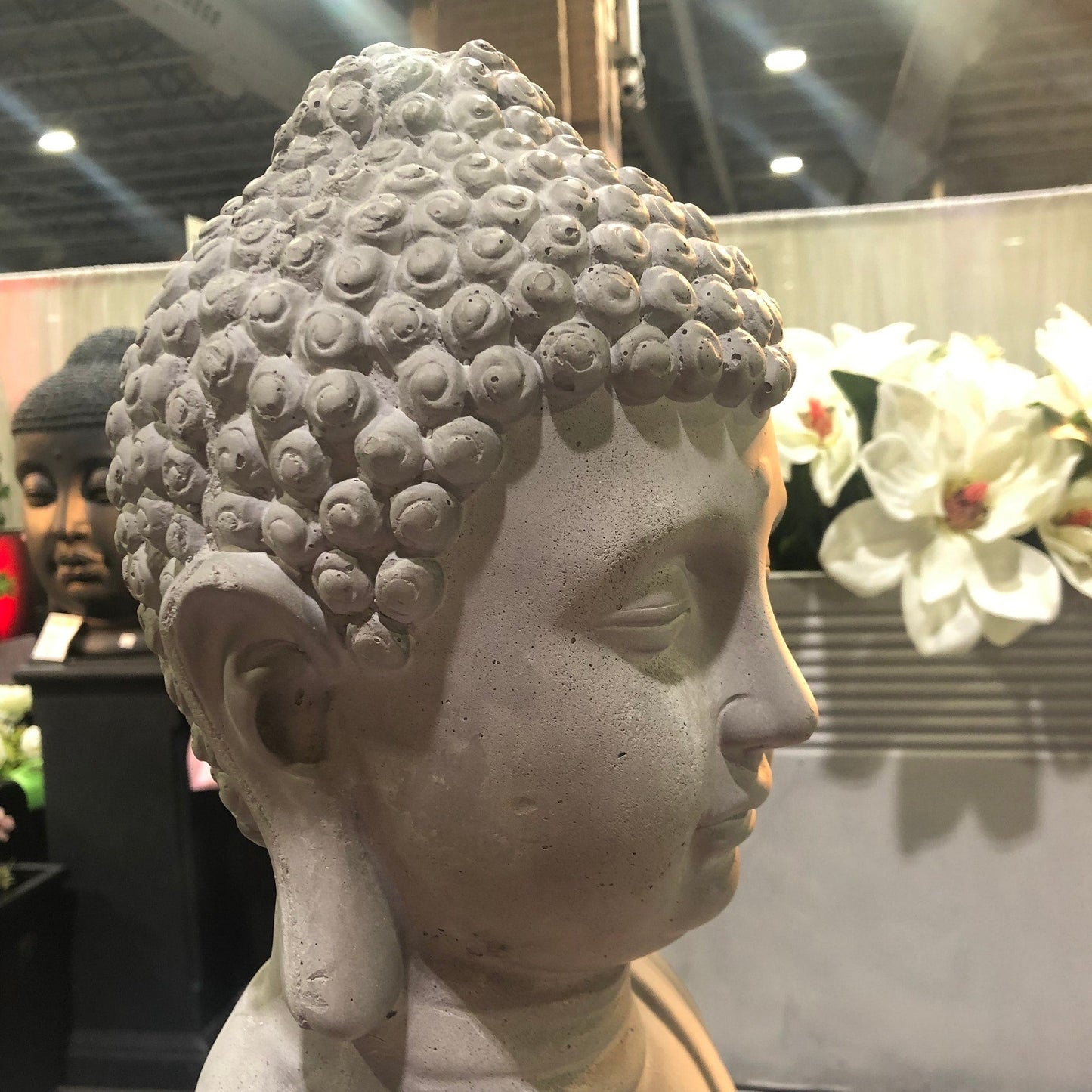 25.6-in. Lightweight Concrete Meditating Buddha Statue