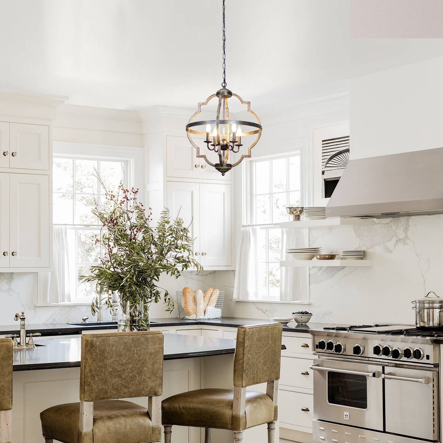 Farmhouse Distressed Metal 4-light Candle Chandelier Light Fixture