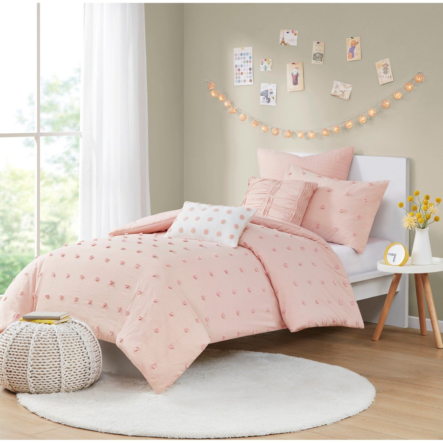 Intelligent Design Maize Cotton Jacquard Duvet Cover Set with Euro Shams and Throw Pillows