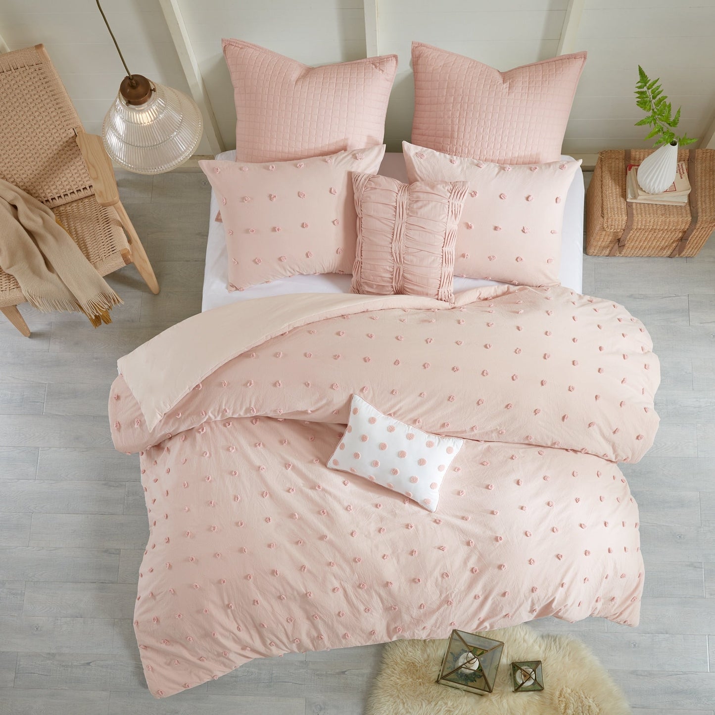 Intelligent Design Maize Cotton Jacquard Duvet Cover Set with Euro Shams and Throw Pillows