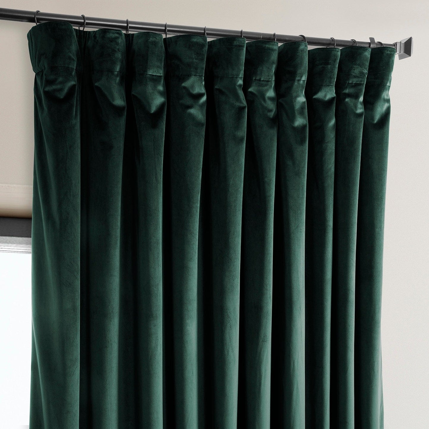 Exclusive Fabrics Heritage Plush Velvet Room Darkening Curtain (1 Panel) - Luxurious Single Drapery for Enhanced Room Darkening