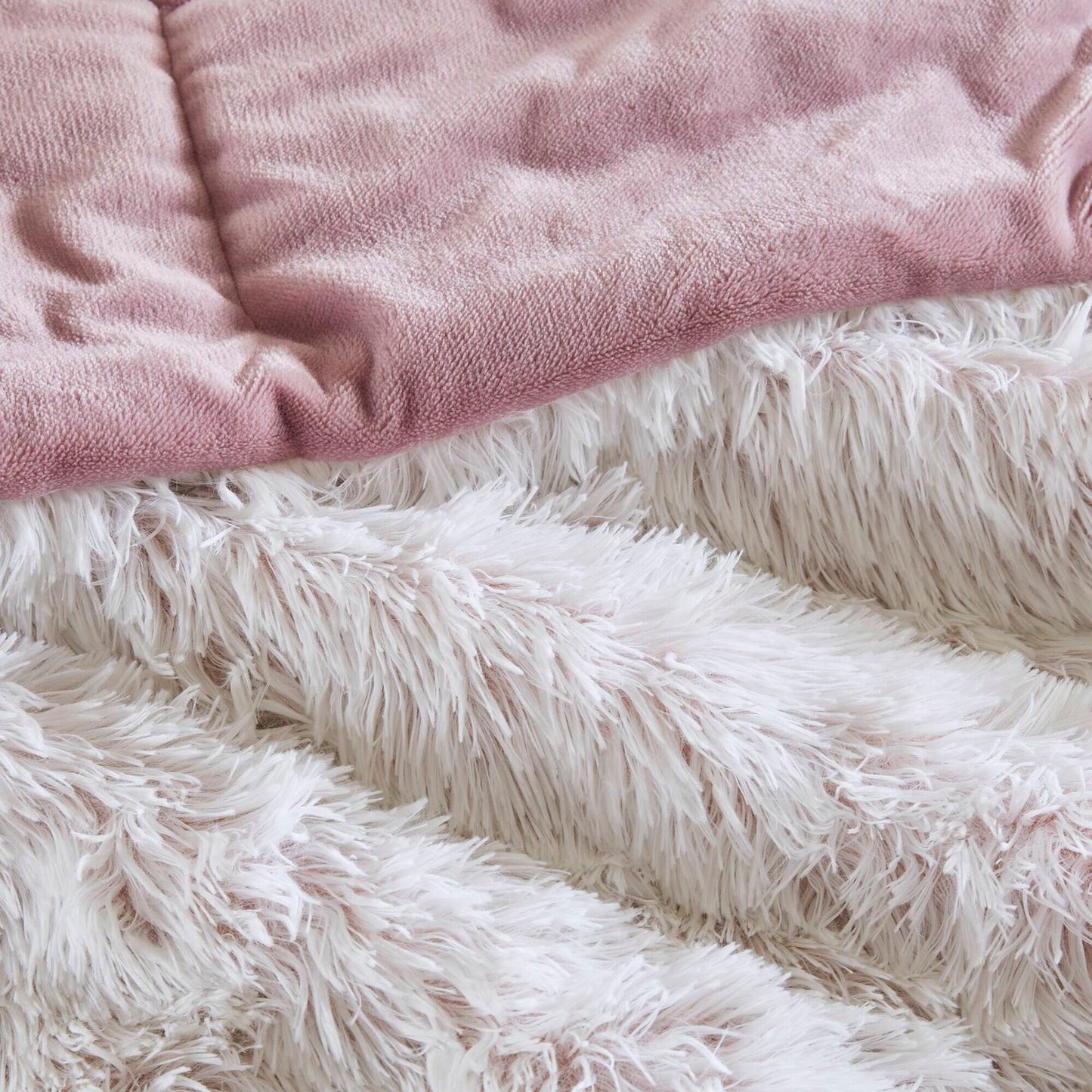 Intelligent Design Leena Shaggy Long Fur Comforter Mini Set