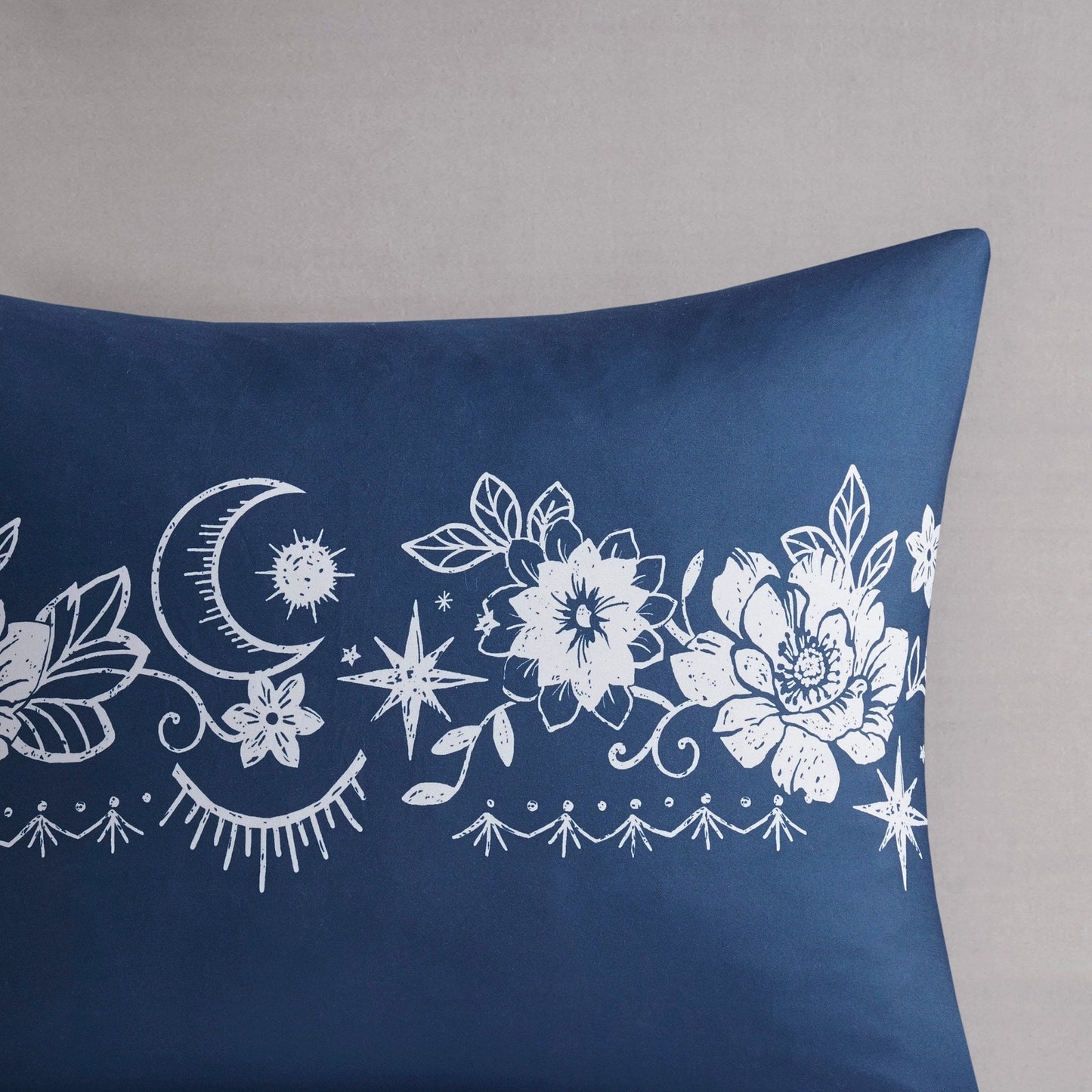 Intelligent Design Luna Navy Celestial Duvet Cover Set