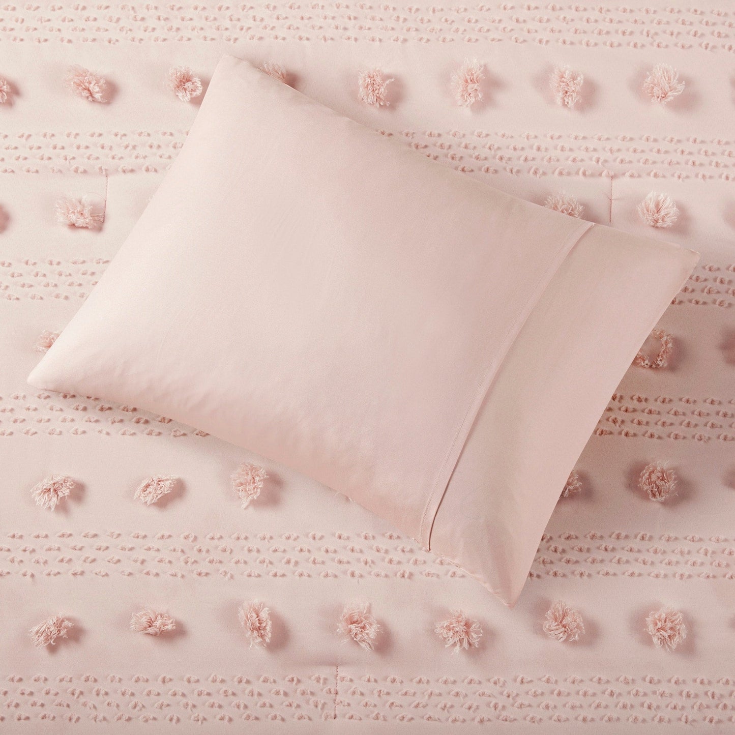 Intelligent Design Vera Clip Jacquard Comforter Set