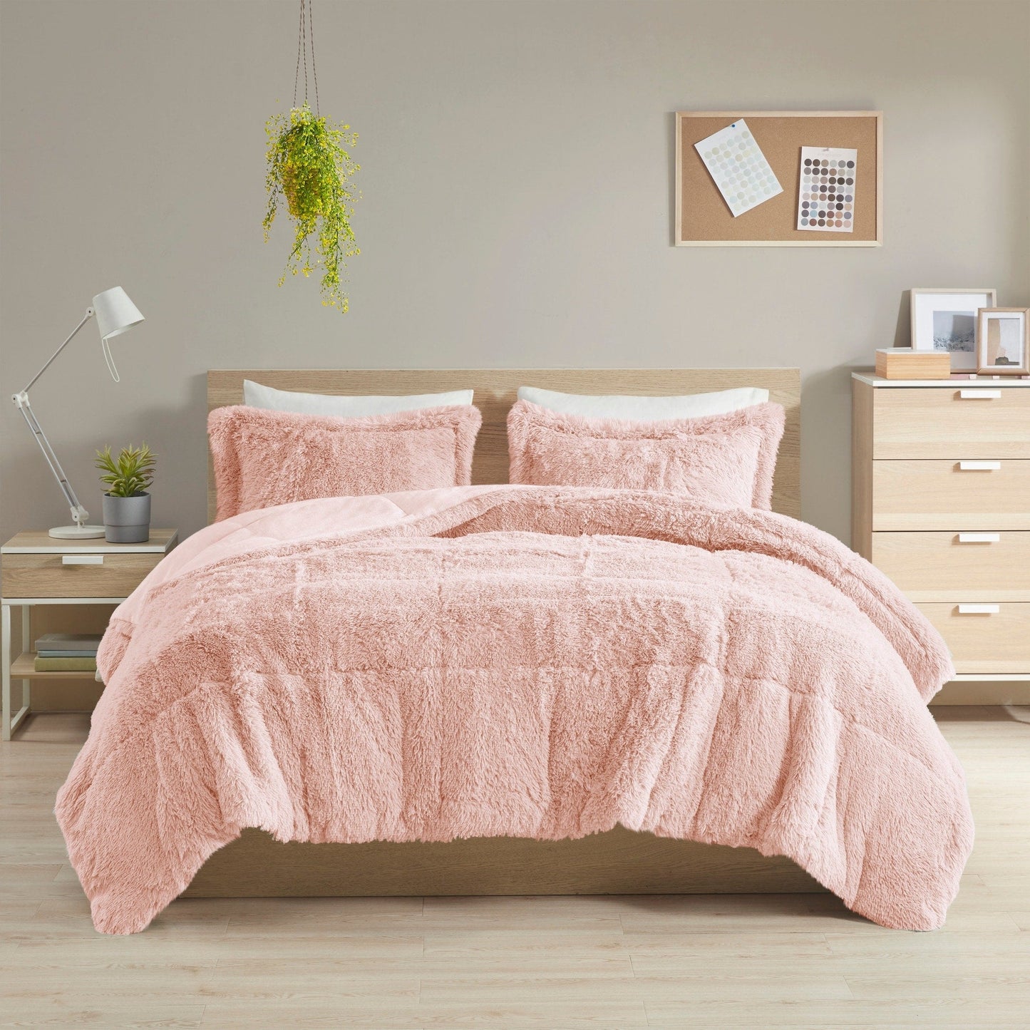Intelligent Design Leena Shaggy Long Fur Comforter Mini Set