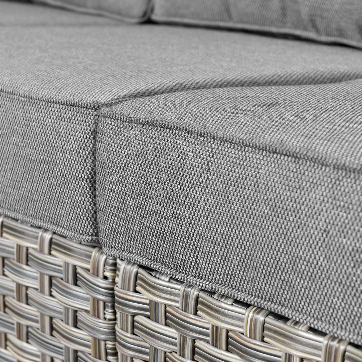 OVIOS 5-piece Patio Wicker Conversation Set With Fire Table