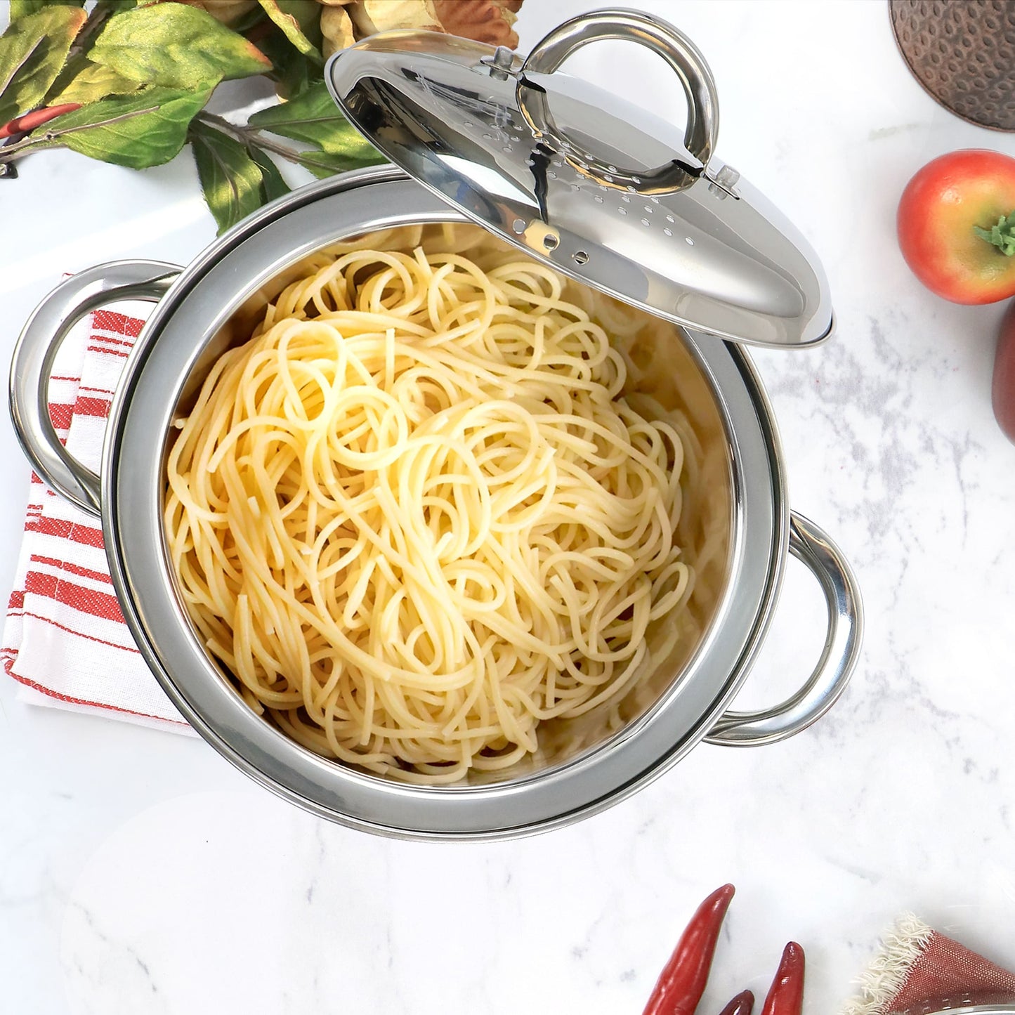 Oster Sangerfield 5Qt Pasta Pot with Strainer Lid and Steamer