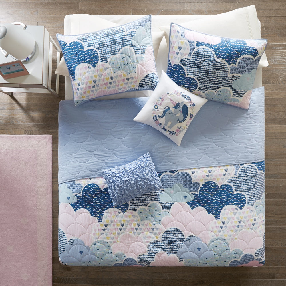 Intelligent Design KidsBliss Blue Reversible Cotton Quilt Set with Throw Pillows
