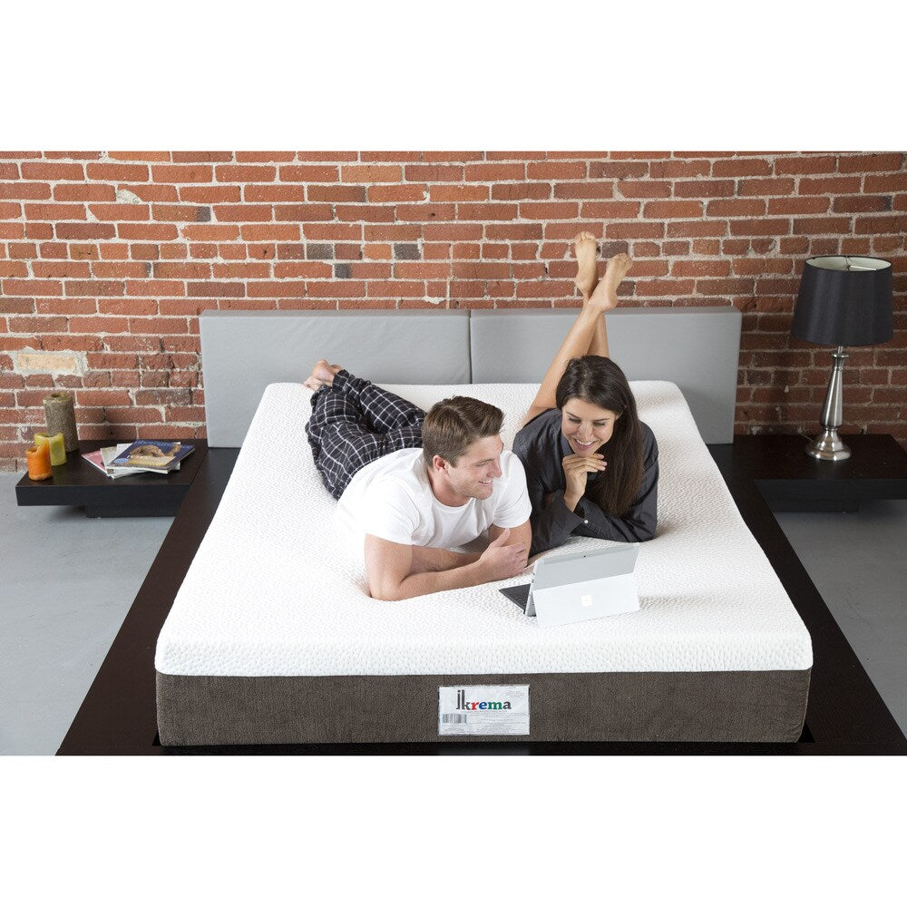 iKrema Max Comfort 11-inch King-size Memory Foam Mattress - White