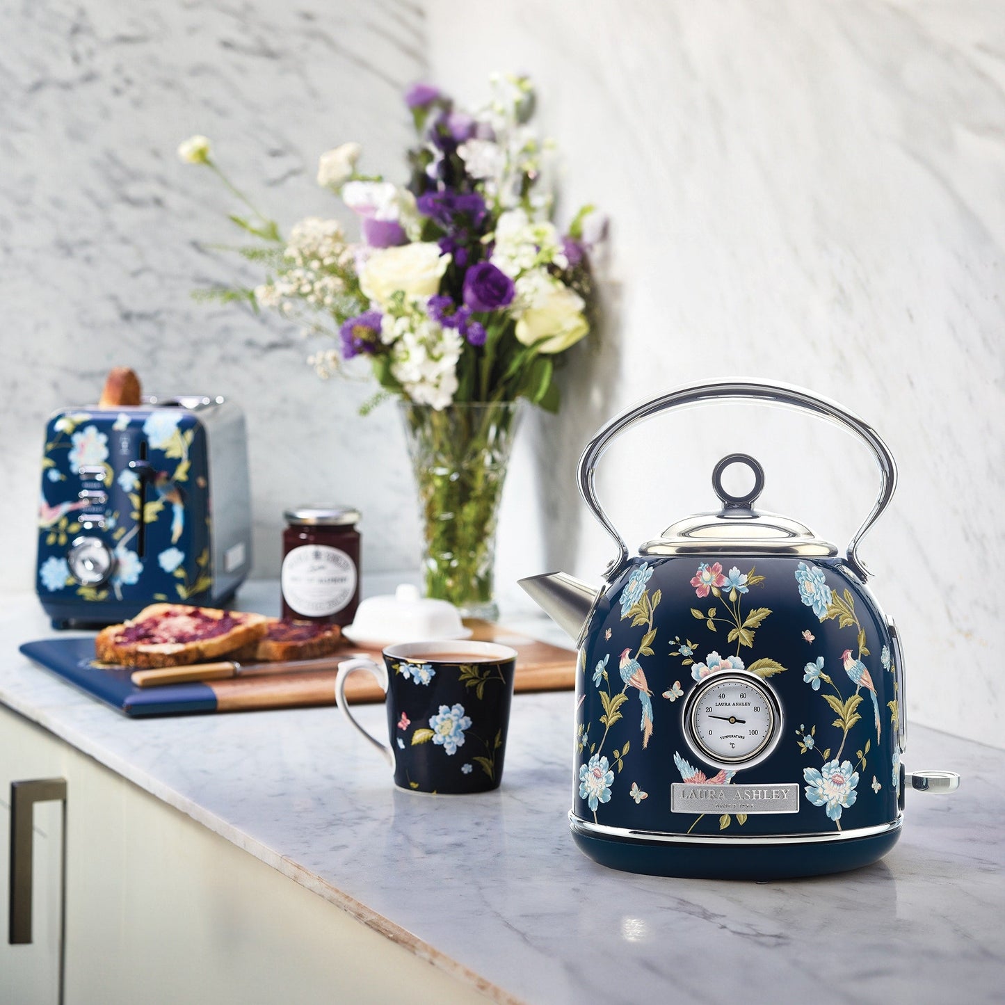 Laura Ashley 1.7L Dome Kettle