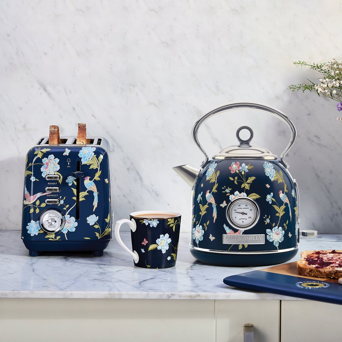 Laura Ashley 1.7L Dome Kettle