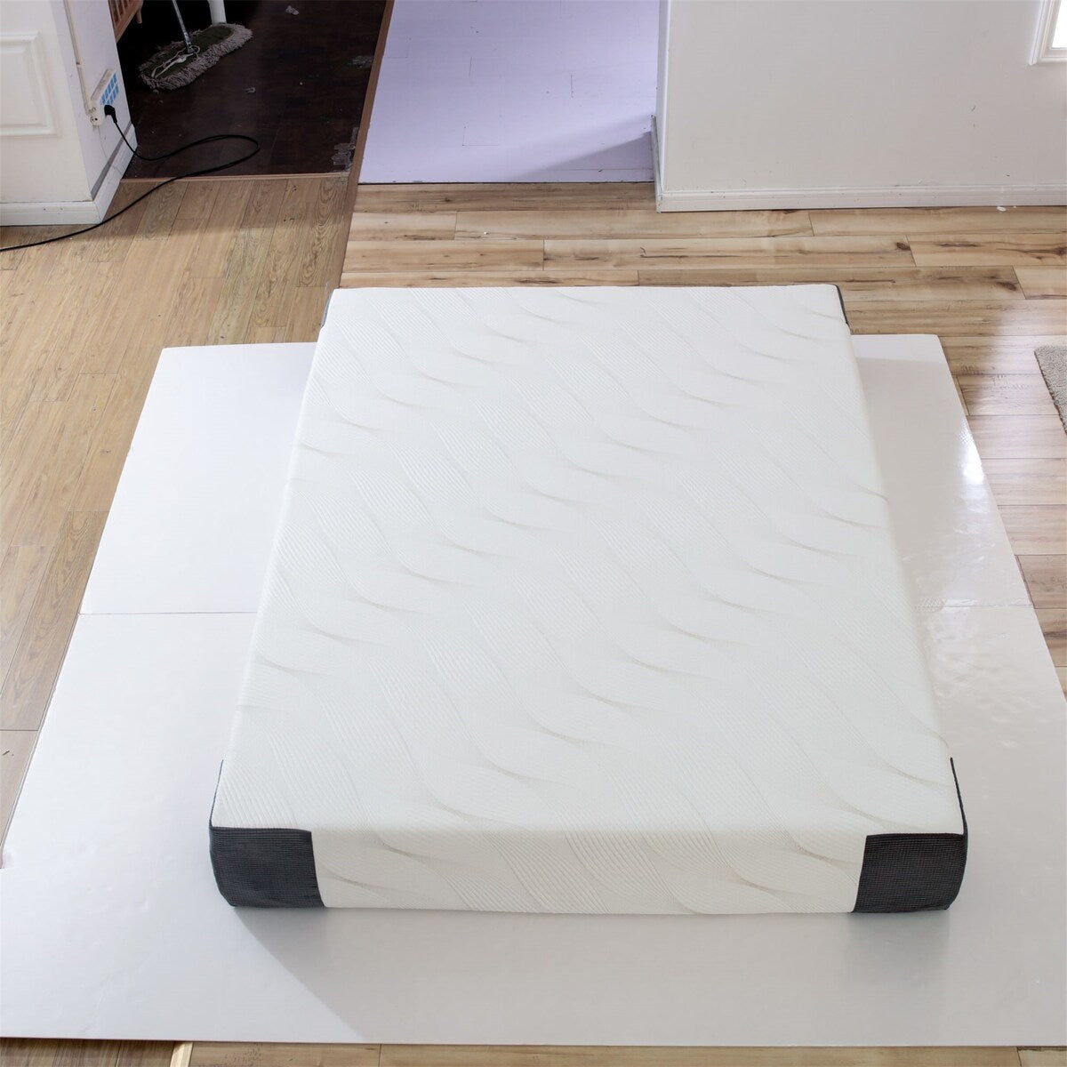 10 Inch Memory Foam Mattress Twin Size Contoured Support for Bedroom