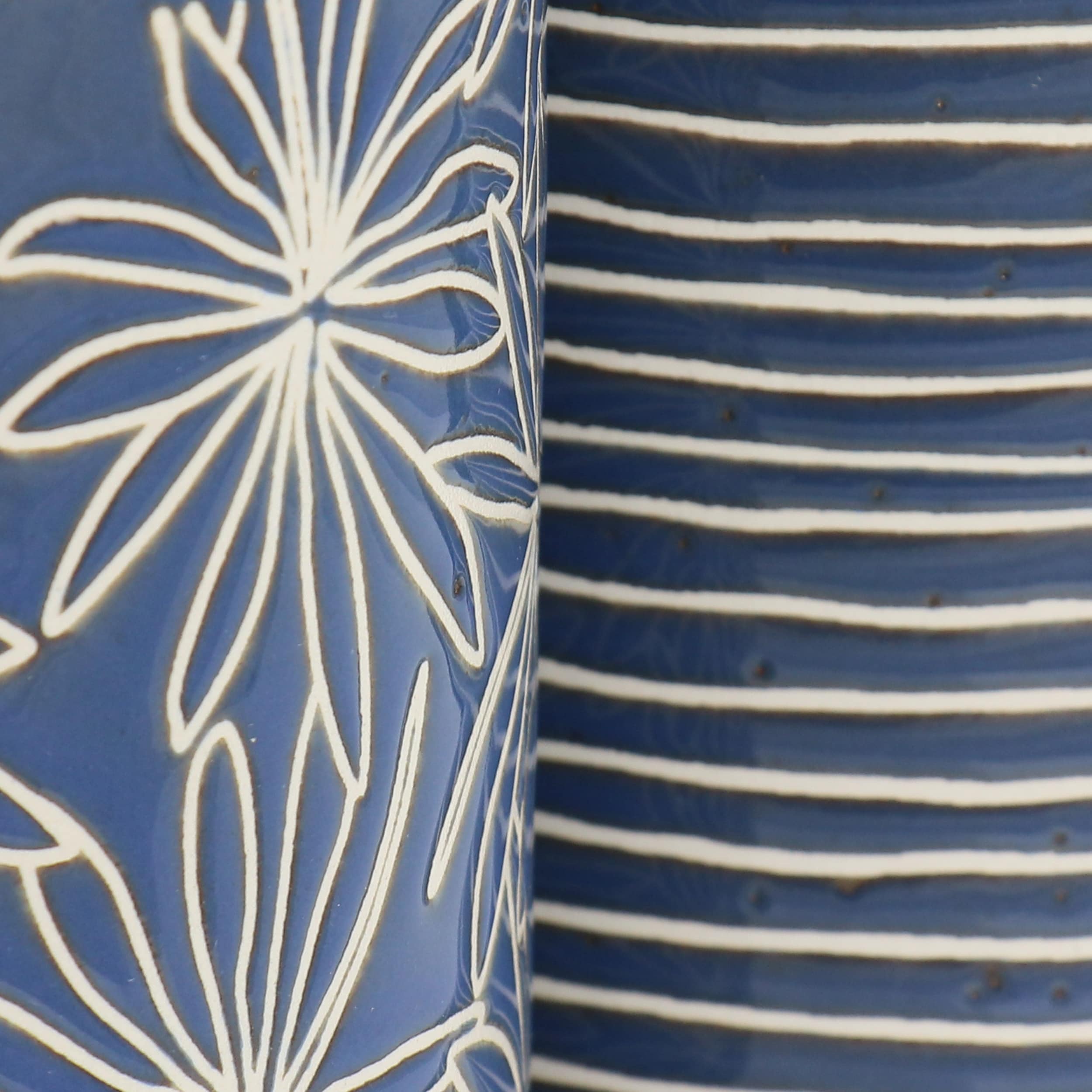 19 Ounce Stoneware Assorted Designs Mug