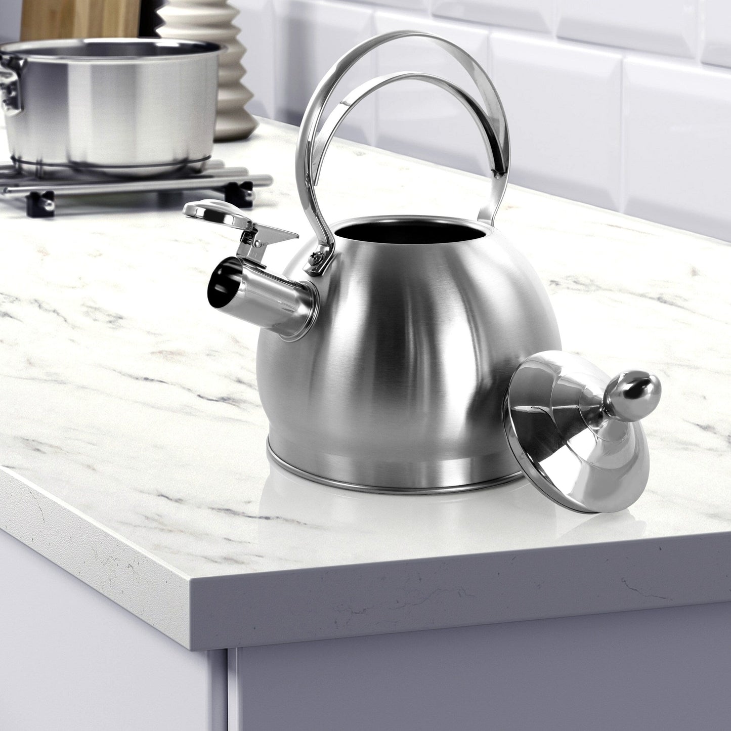 3 Quart Round Stovetop Whistling Kettle in Silver