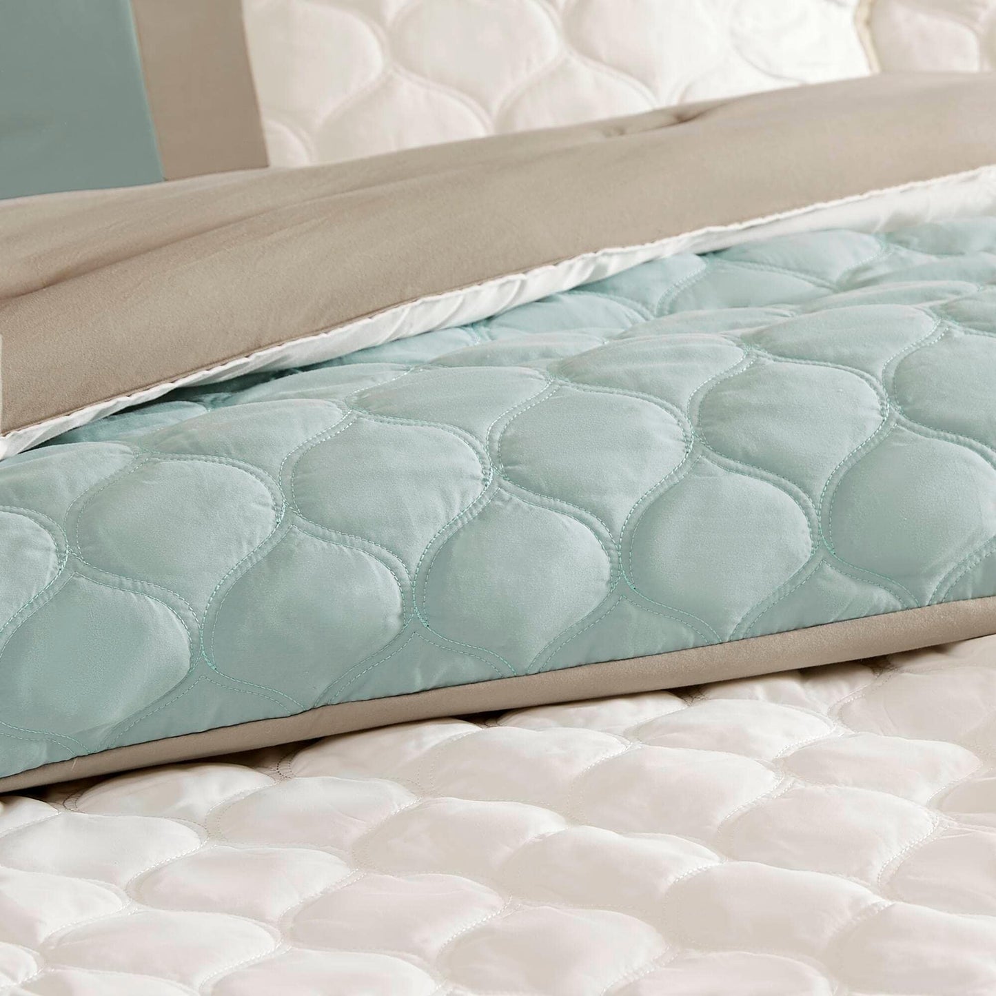 510 Design Josefina 8 Piece Comforter Set