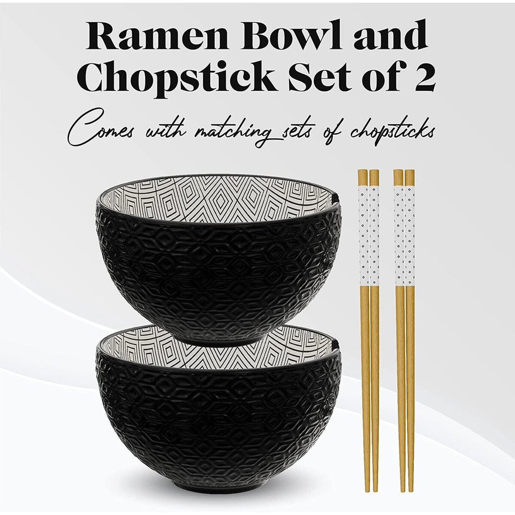 American Atelier Udon Ramen Bowl w/ Chopsticks Set of 2 - 6 D 21 oz.