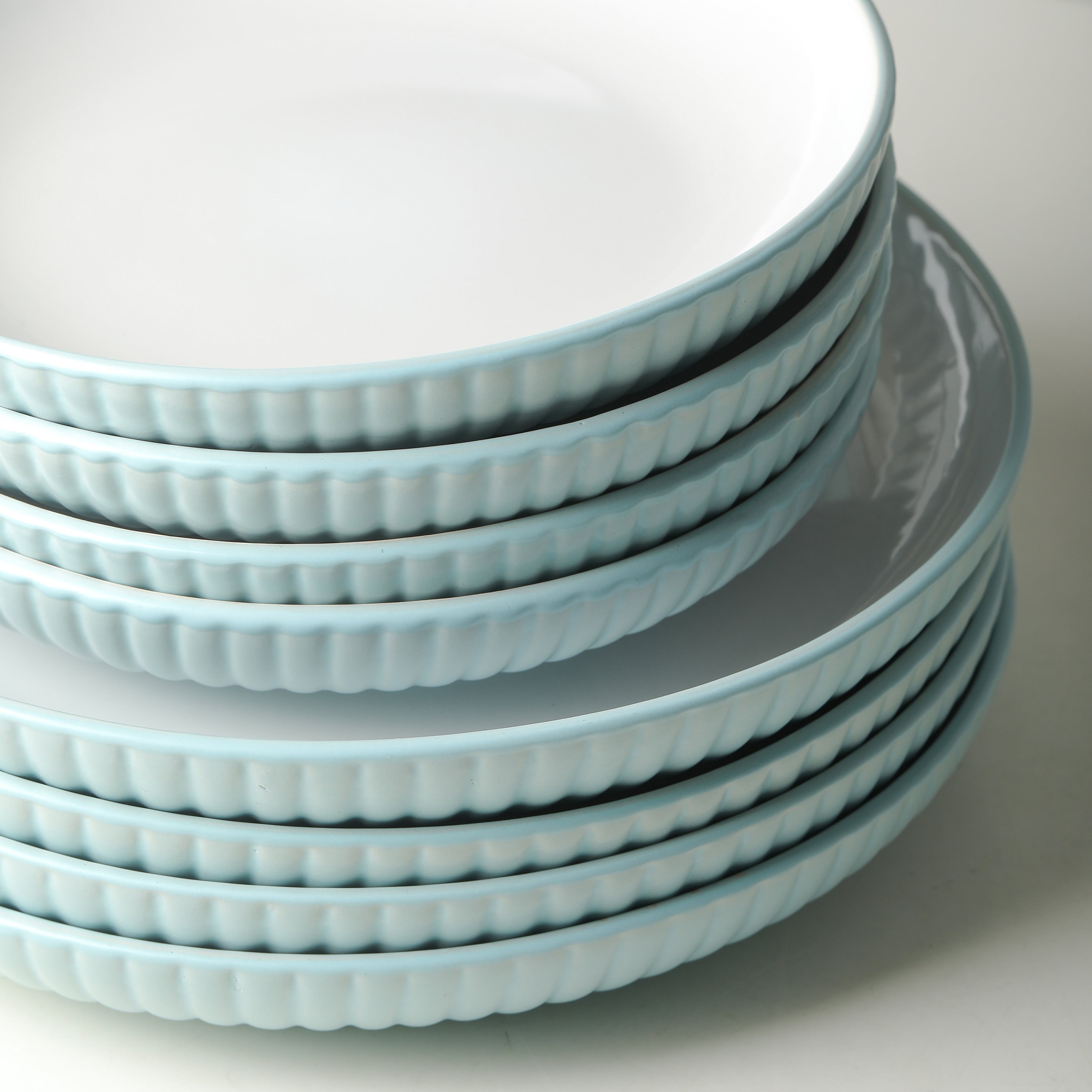Christian Siriano Lustra Stoneware Dinnerware Set