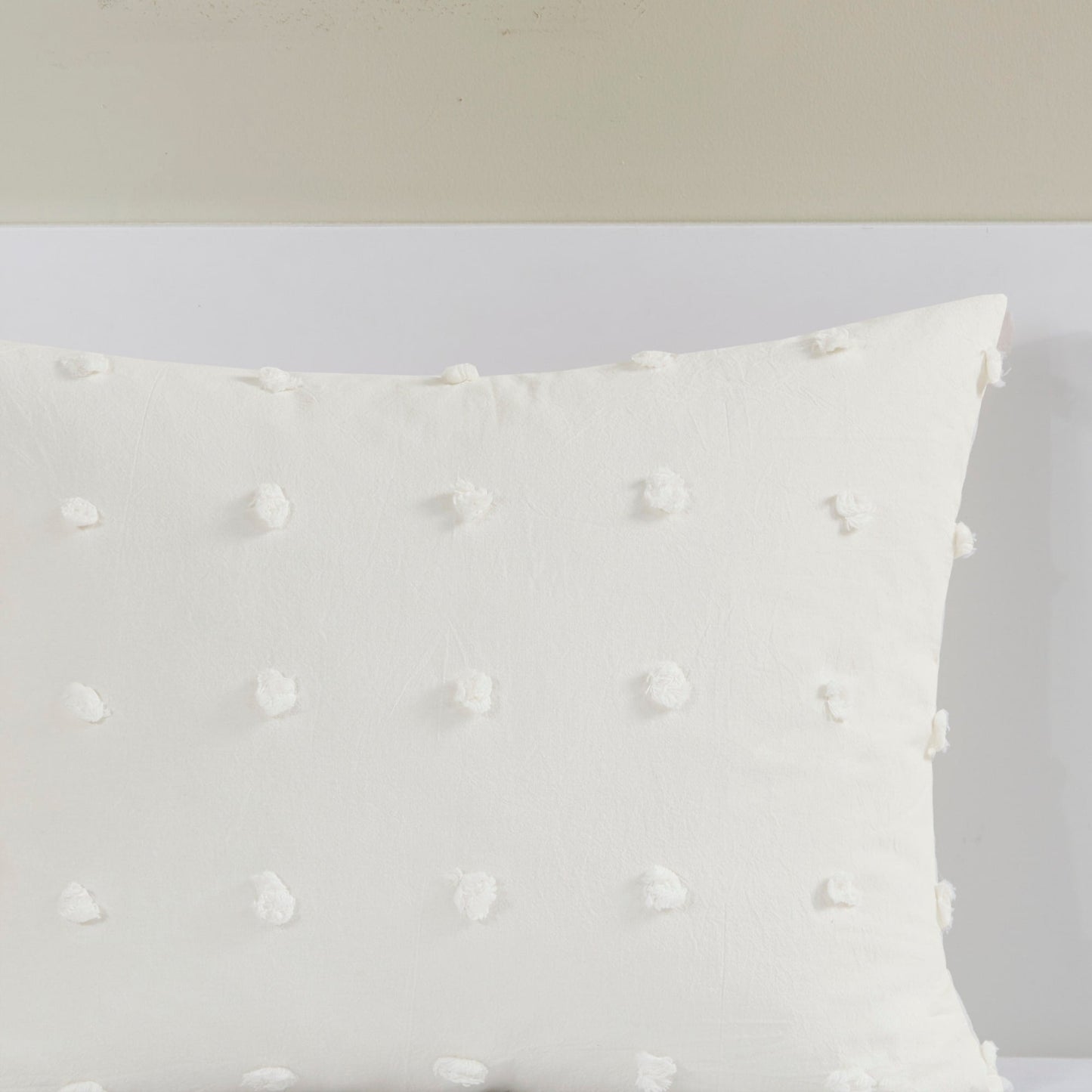 Intelligent Design Maize Cotton Jacquard Duvet Cover Set with Euro Shams and Throw Pillows