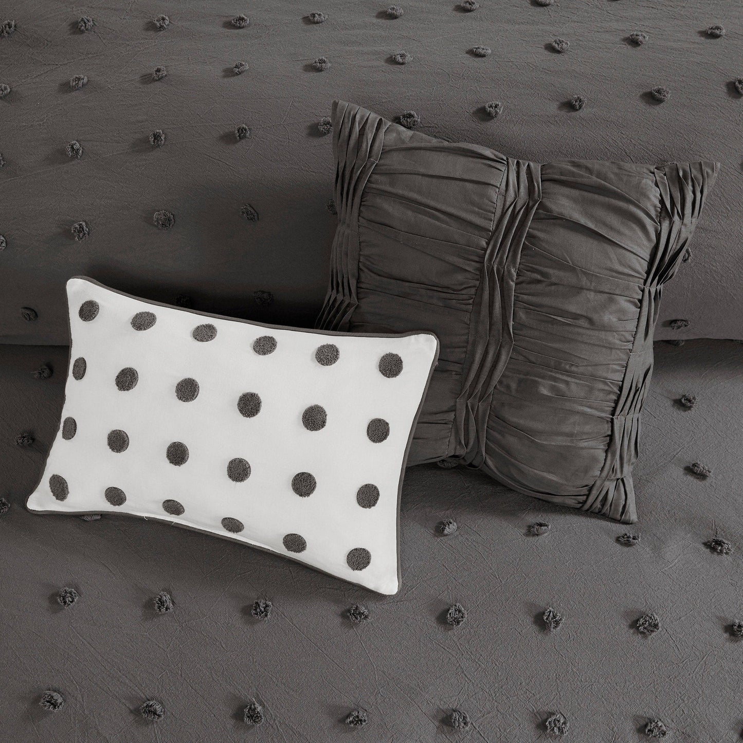 Intelligent Design Maize Cotton Jacquard Duvet Cover Set with Euro Shams and Throw Pillows