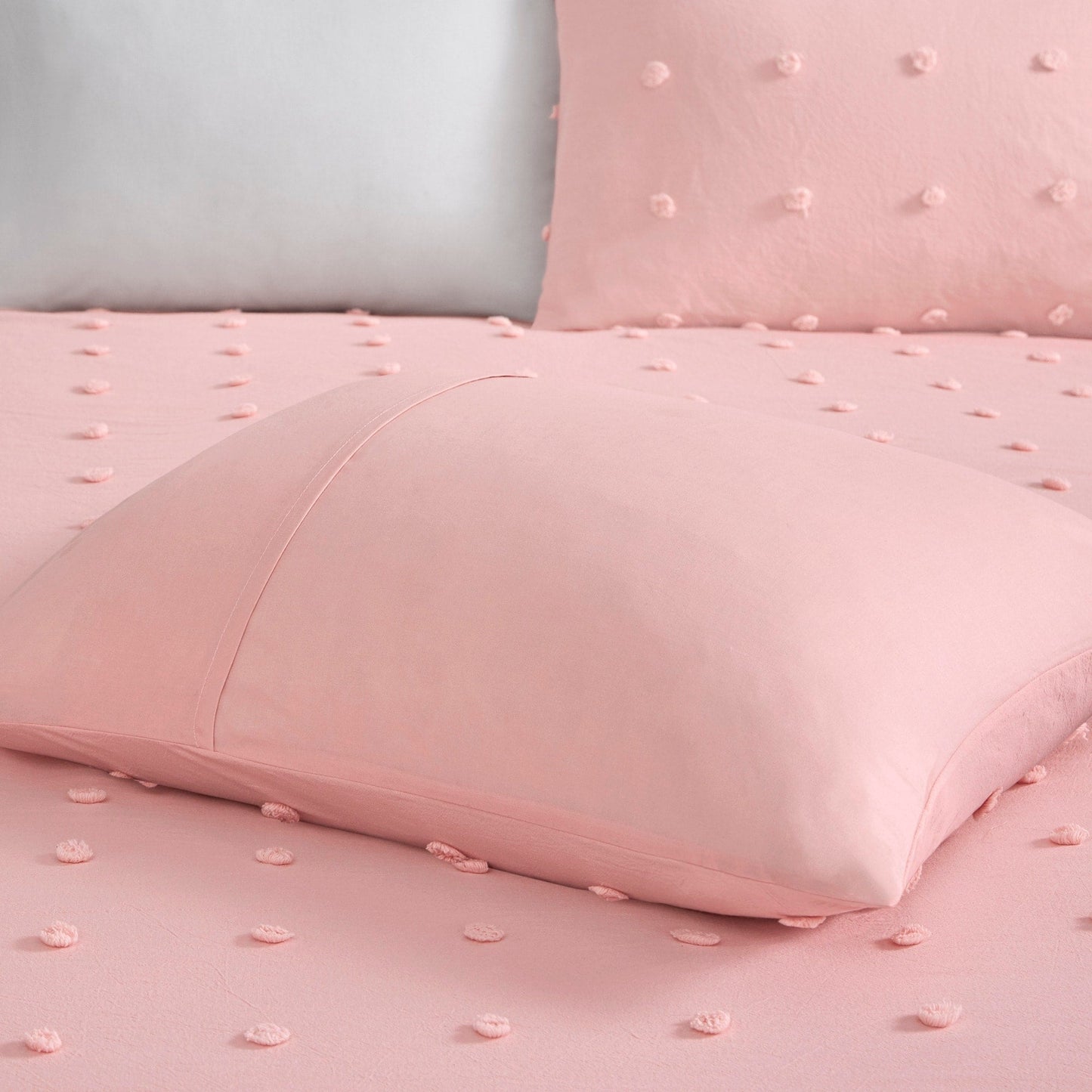 Ensley Cotton Jacquard Pom Pom Comforter Set by Intelligent Design Kids