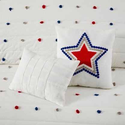 Intelligent Design Kids Ensley Pom Pom Cotton Jacquard Quilt Set with Throw Pillows