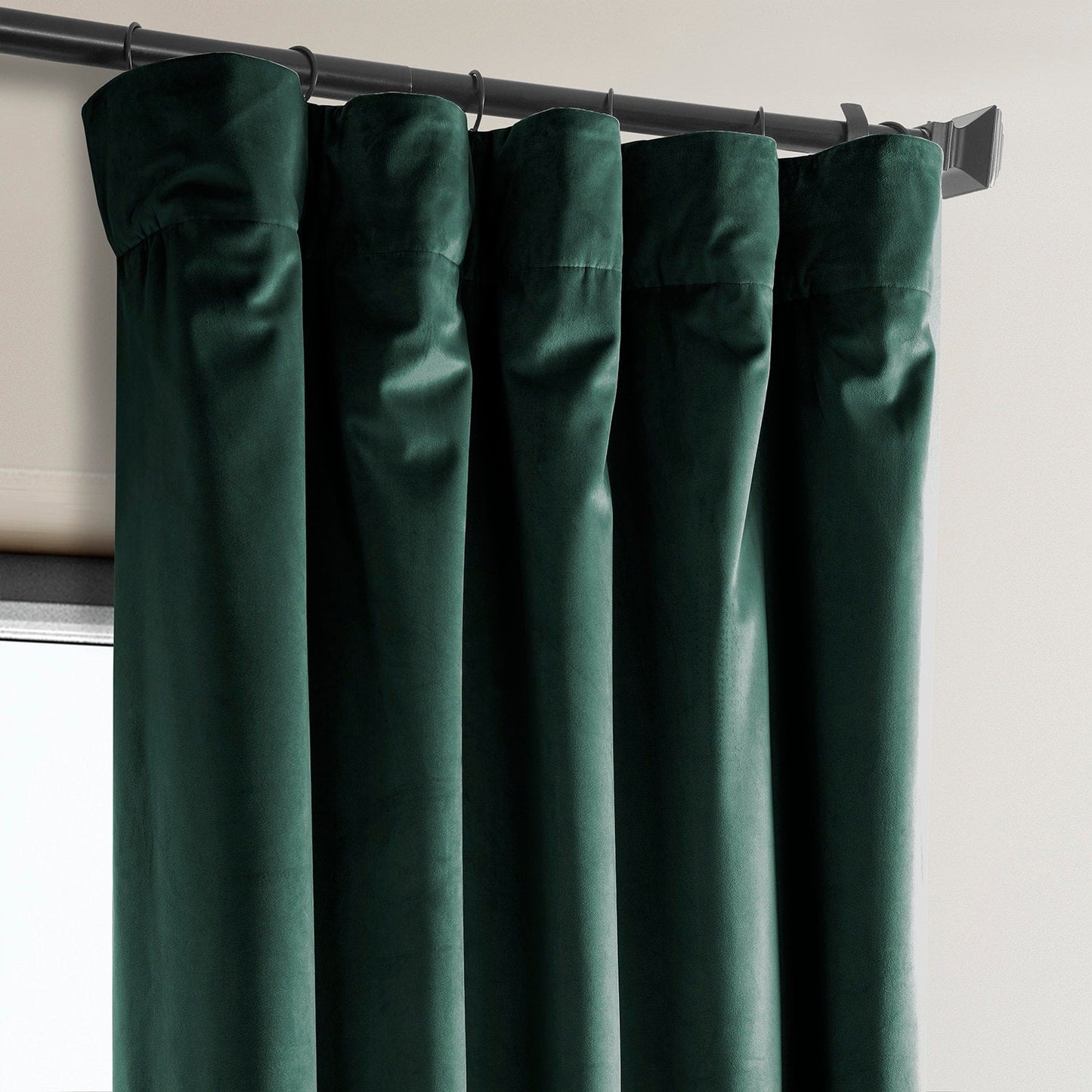 Exclusive Fabrics Heritage Plush Velvet Room Darkening Curtain (1 Panel) - Luxurious Single Drapery for Enhanced Room Darkening
