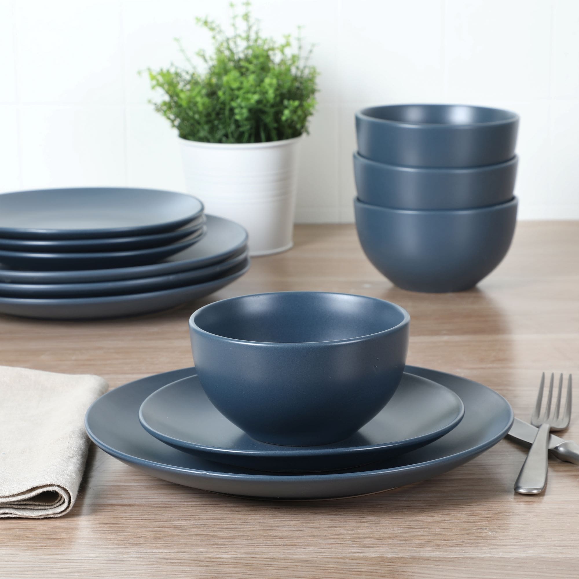 Gibson Home Queenslane 12 Piece Stoneware Matte Dinnerware Set