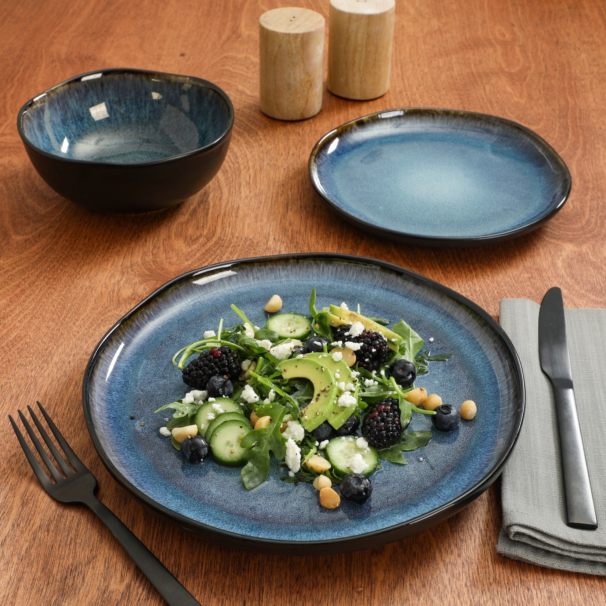 Gibson Soho Lounge Nardini 12 Piece (Service for 4) Plates and Bowls Reactive Glaze Dishes Stoneware Dinnerware Set