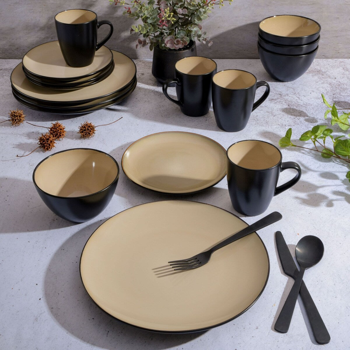 Gibson Soho Lounge Round 16-Piece Dinnerware Set - Blue