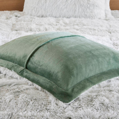 Intelligent Design Leena Shaggy Long Fur Comforter Mini Set