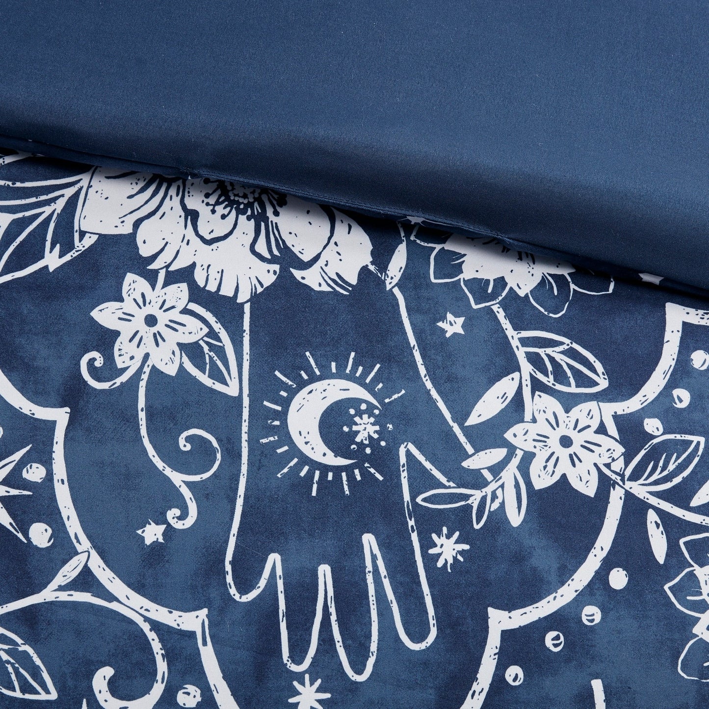 Intelligent Design Luna Navy Celestial Comforter Set