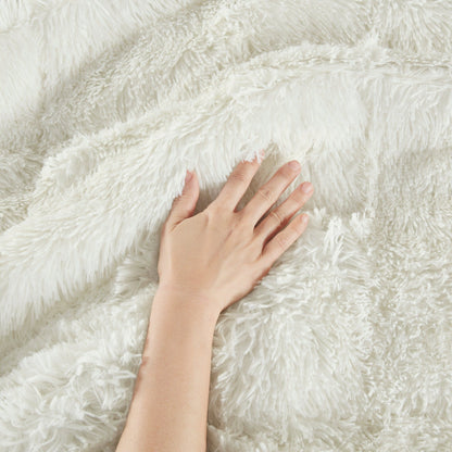 Intelligent Design Leena Shaggy Long Fur Comforter Mini Set