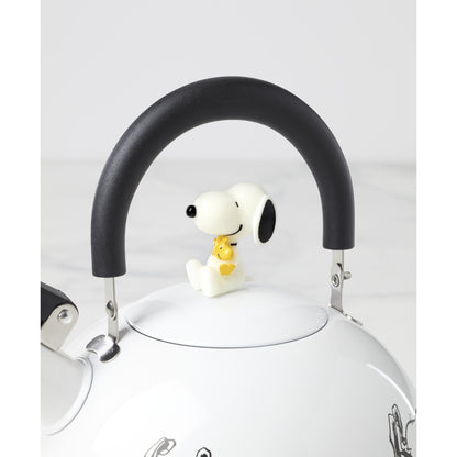 Lenox Chef Snoopy Tea Kettle - 84.5oz. 7.87 x 7.48 x 8.86