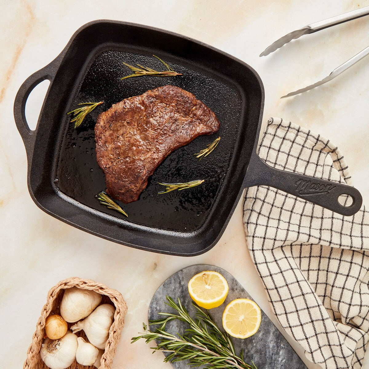 Mason Craft & More 11inch Pre-seasoned Cast Iron Square Fry Pan with Assist Handle