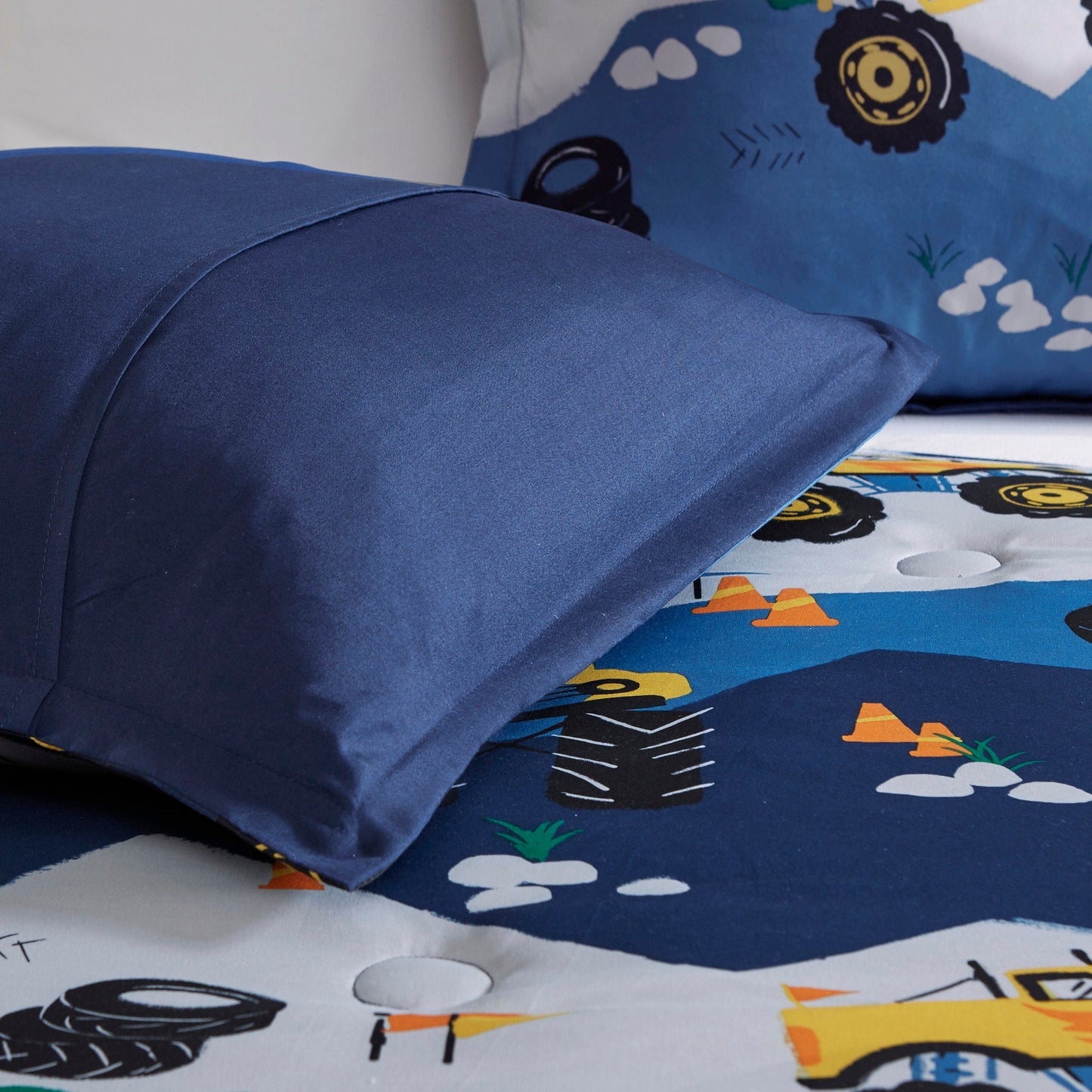 Intelligent Design Kids Gavin Monster Truck Blue Comforter Set