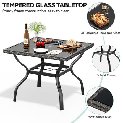 Moasis Wicker Dinner Table