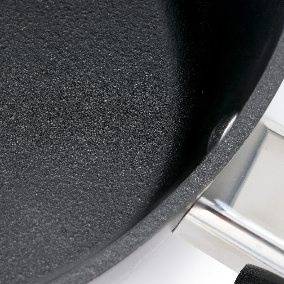 Oster Connelly 2.5 Quart Textured Nonstick Aluminum Saucepan with Lid in Black