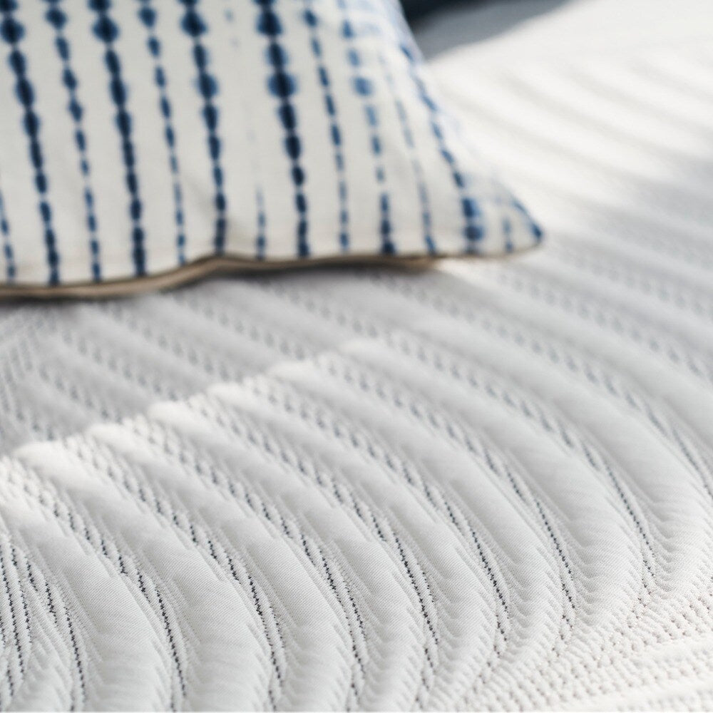 Sealy Conform Essentials 11.5-inch Plush Gel Memory Foam Mattress and Ease Adjustable Bed Set