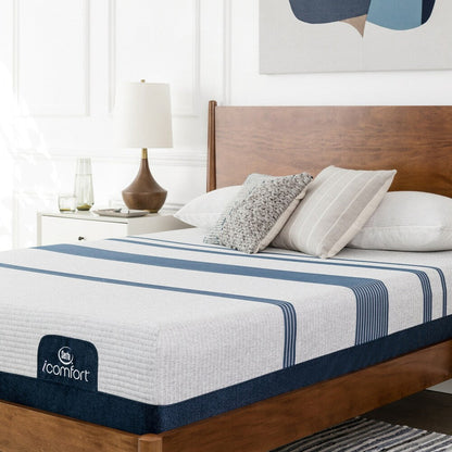 Serta iComfort Blue 300 11-inch Gel Memory Foam Mattress and Adjustable Bed Set