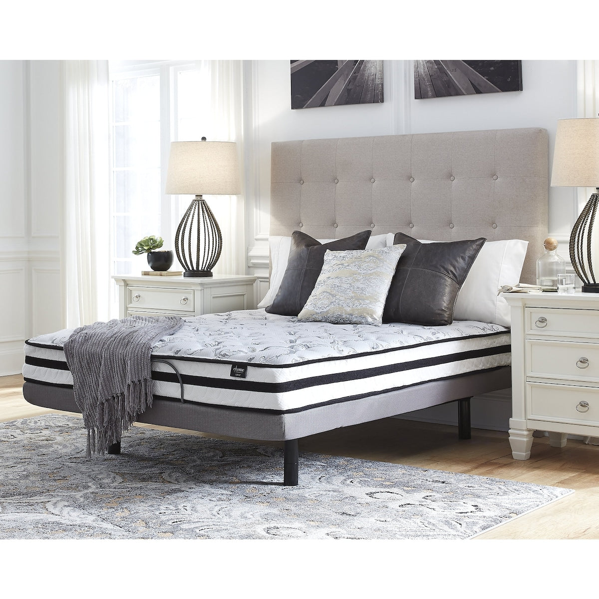 Signature Design by Ashley 8 Inch Chime Innerspring Black/White 2-Piece Mattress Package