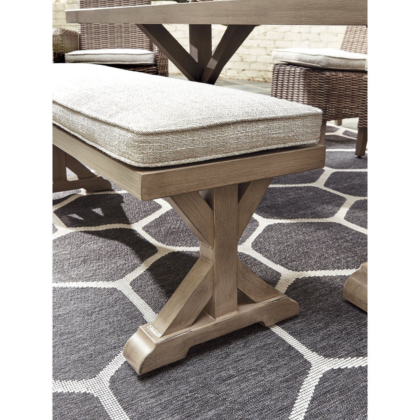 Signature Design by Ashley Beachcroft Brown/Beige 6-Piece Outdoor Seating Package