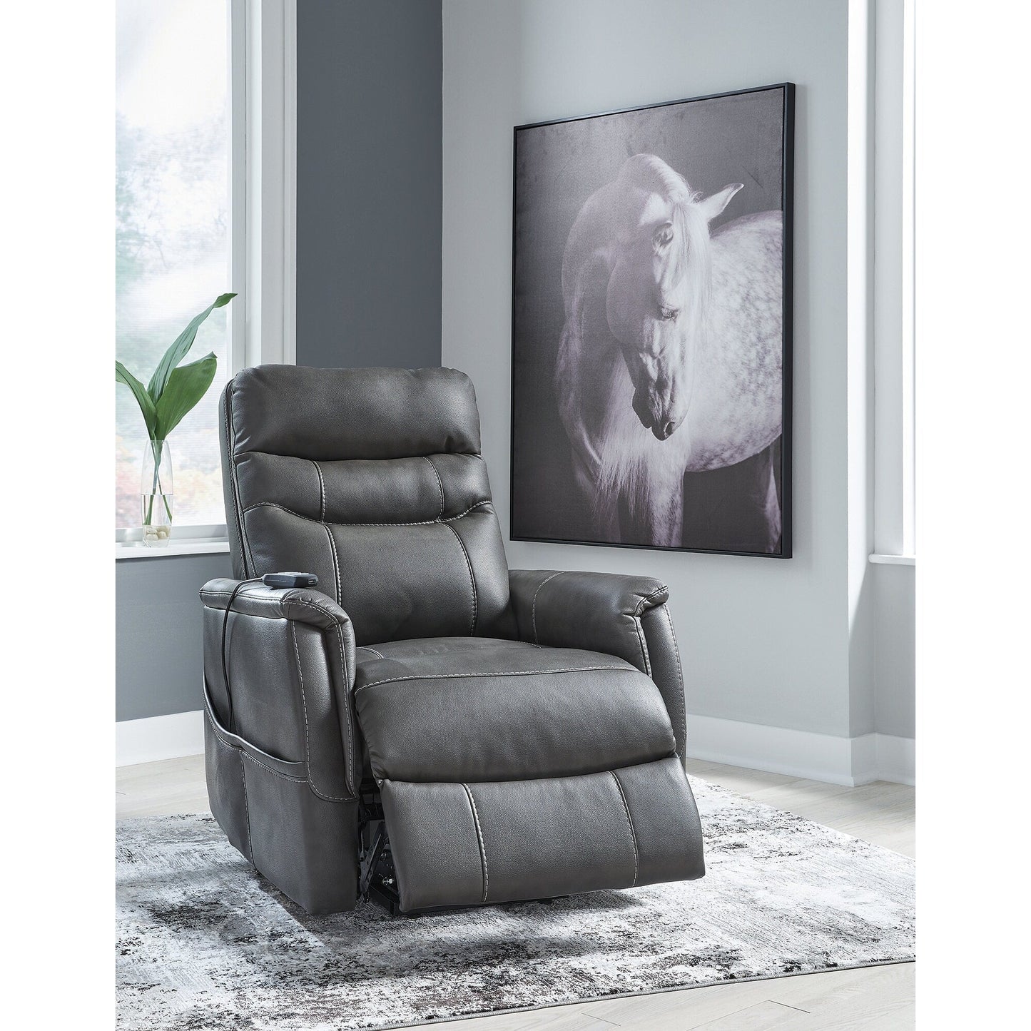 Signature Design by Ashley Strawbill Power Lift Recliner