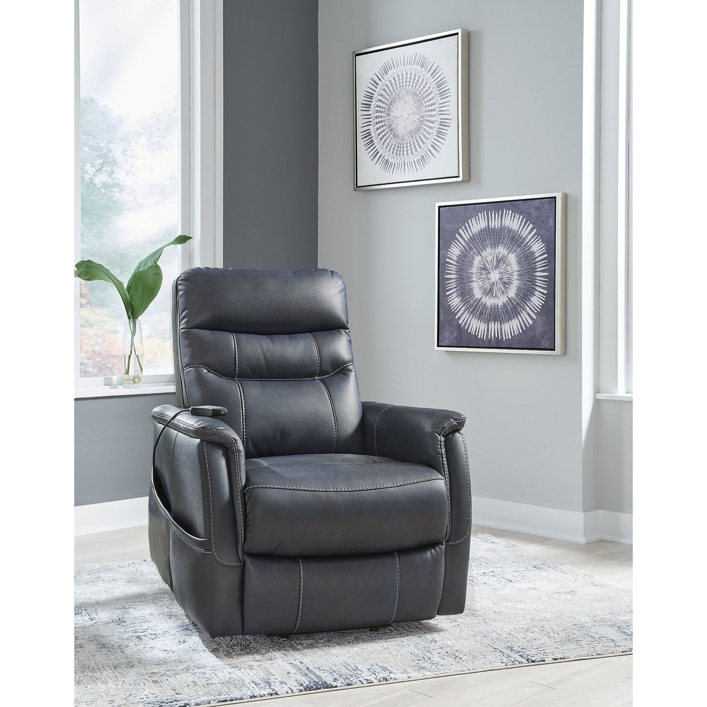 Signature Design by Ashley Strawbill Power Lift Recliner