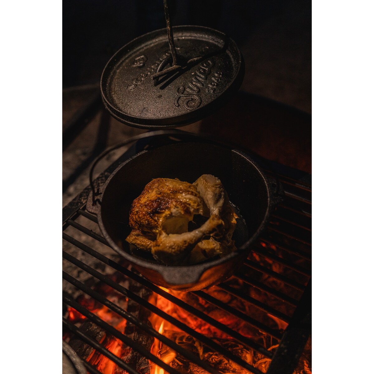 Stansport 8 QT Pre-Seasoned Cast Iron Dutch Oven Flat Bottom - 12 L x 12 W x 5 H