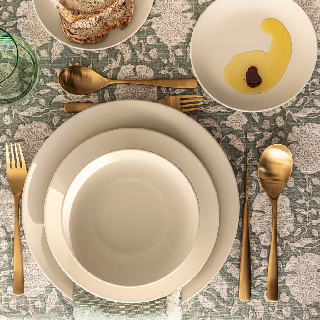 over&back Coupe Semi-Matte Stoneware Appetizer Plates, Set of 4